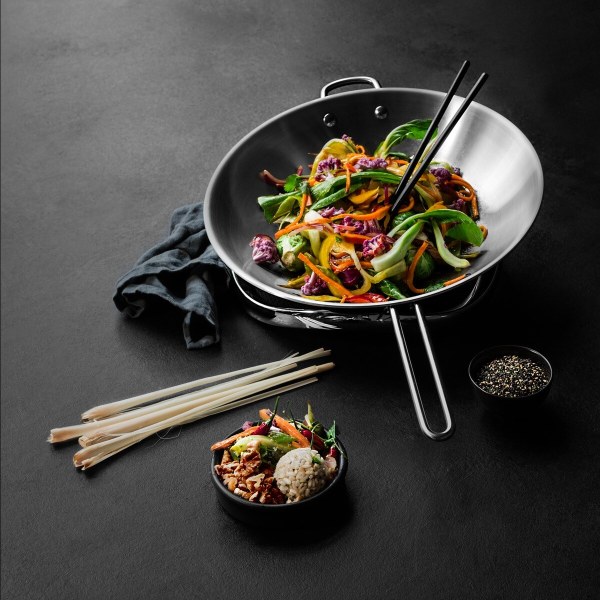 Pánev WOK s prstencem na indukční varné desky FUSION-WOK